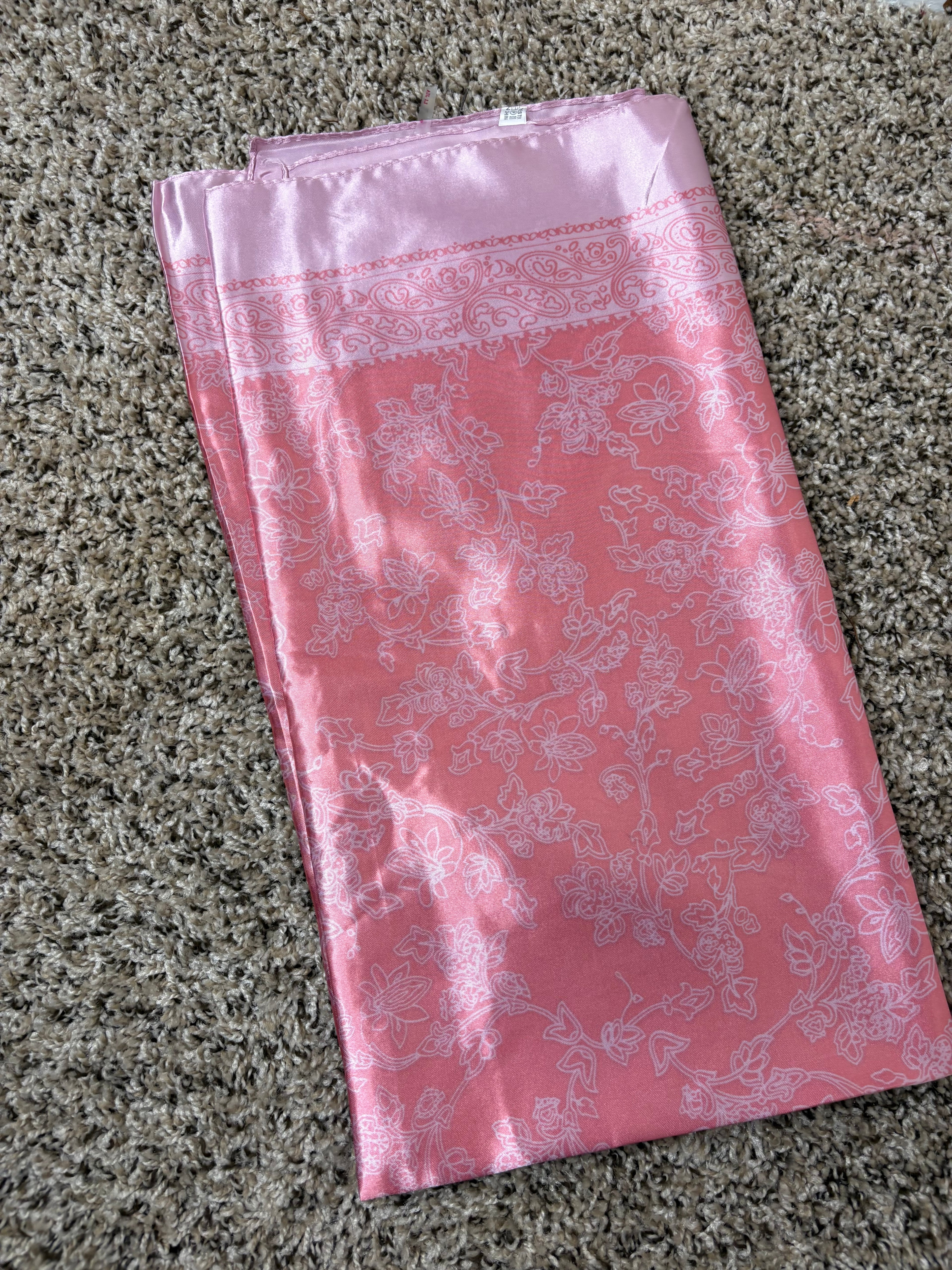 Pink / red  scarfs