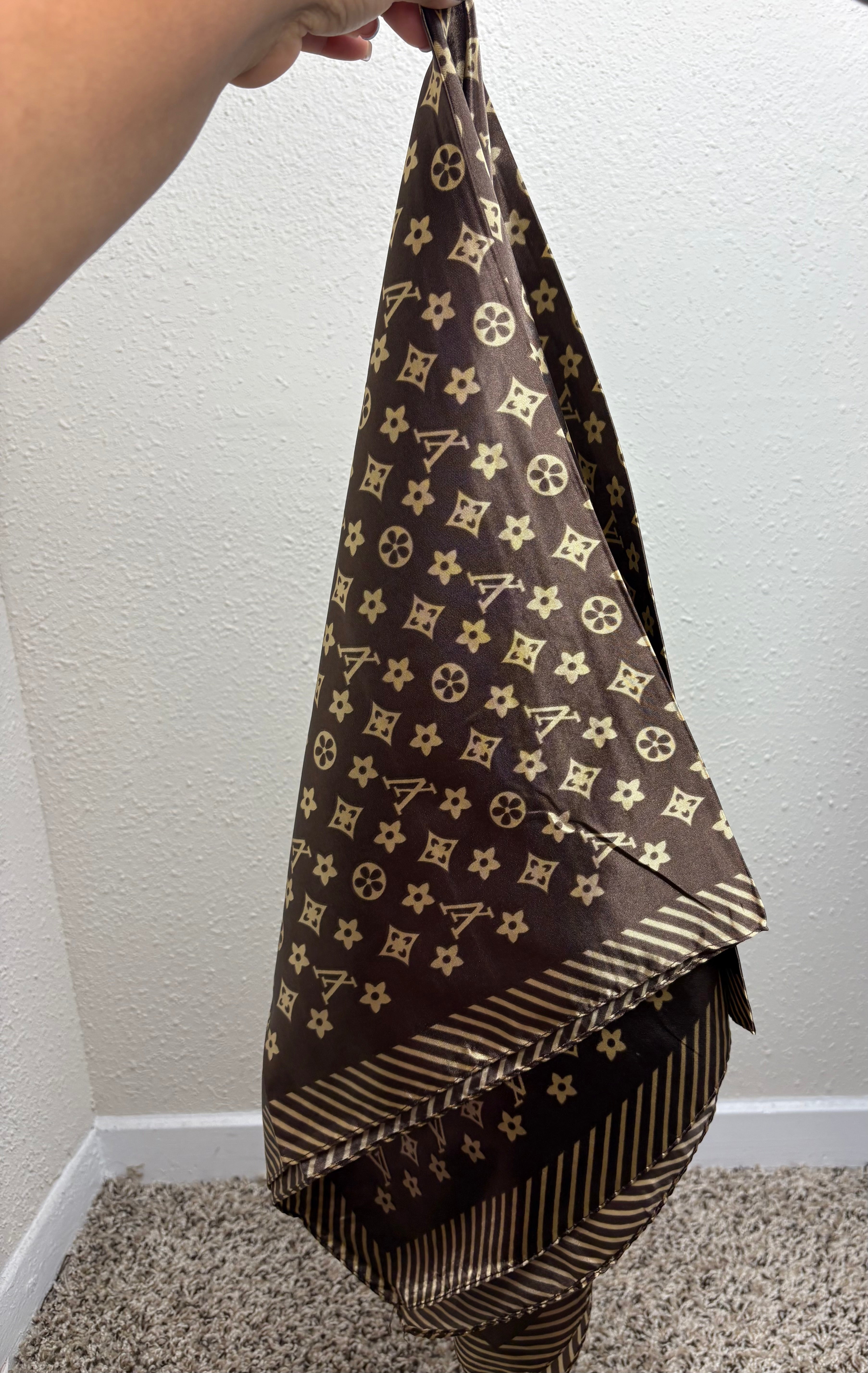 V satin scarfs
